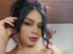 LiliithBuckland - shemale webcam at xLoveCam