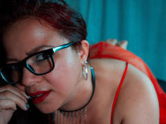 LillyTits - female webcam at xLoveCam