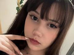 LilyFlowers - female webcam at xLoveCam