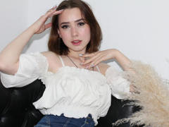 LilyaShorter - female with brown hair webcam at LiveJasmin