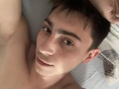 LimeVince - male webcam at xLoveCam