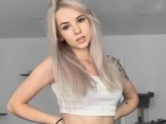 LindseyDolly - female webcam at xLoveCam