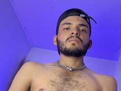 LionHot69 - male webcam at xLoveCam