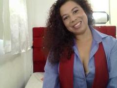 LiouSakura - female webcam at xLoveCam