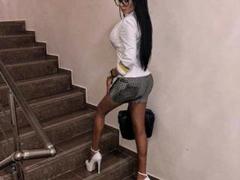 LissaFontaine - female with black hair webcam at xLoveCam