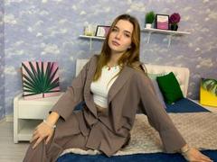 NellieMedina - female with red hair webcam at LiveJasmin