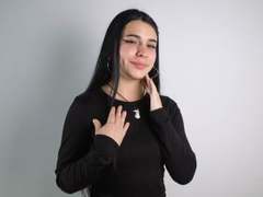 LorenaCurtiz - female with black hair webcam at xLoveCam