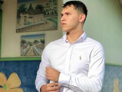 LorenzoReyes - male webcam at xLoveCam