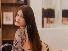 LuanaYeras - female with brown hair and  big tits webcam at xLoveCam