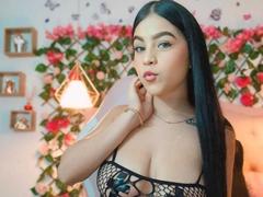 LucyCute - female webcam at xLoveCam