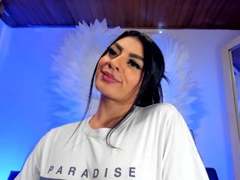 LunaCollinss - female with black hair and  small tits webcam at xLoveCam