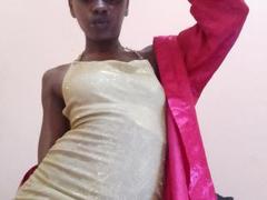 LunaHottiest - female webcam at xLoveCam