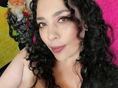 LyemDreams - female with black hair and  small tits webcam at xLoveCam