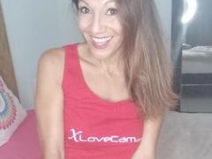 LylyFrench - female with brown hair webcam at xLoveCam