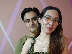 MaddyAndJasonn - couple webcam at xLoveCam