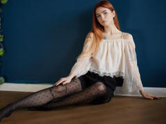 MalenaHofman - female with red hair webcam at LiveJasmin