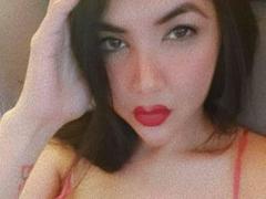 MarellaDione - shemale with black hair webcam at xLoveCam