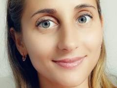 MarinaSexyAndHot - female with  small tits webcam at xLoveCam