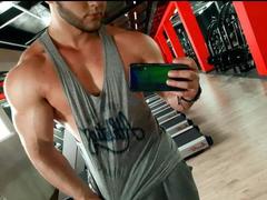 MarkusFit from xLoveCam