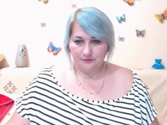 MarryJolie - female with brown hair and  big tits webcam at xLoveCam