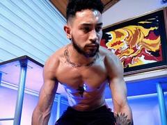 MassimoVicenzzo - male webcam at xLoveCam