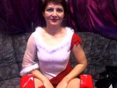 MatureEva - female with red hair and  small tits webcam at xLoveCam