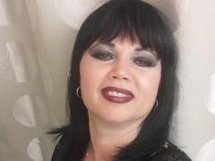 MatureVivian - female with black hair webcam at xLoveCam