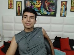LATINMICHAEL4U - male webcam at ImLive