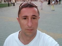 MaxyQRedhot - male webcam at xLoveCam