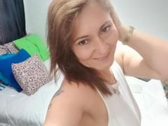 MayaHenriett - female with brown hair and  big tits webcam at xLoveCam