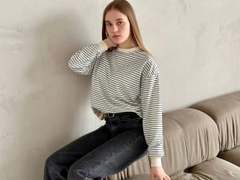 MayaSweeety-hot - blond female webcam at xLoveCam