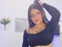 MaylinSanchez - female webcam at xLoveCam