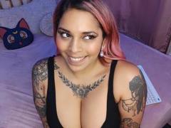 Chili - blond female with  small tits webcam at xLoveCam