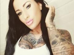 MeganSteel-hot - female with black hair webcam at xLoveCam