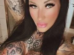 MeganSteel-hot - female with black hair webcam at xLoveCam