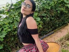 Meghan69 - female with black hair webcam at xLoveCam