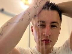 MelDonny - male webcam at xLoveCam