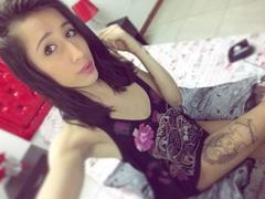 MelannySaenz - shemale with black hair webcam at LiveJasmin