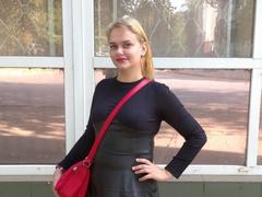 MelissaCats - blond female webcam at xLoveCam