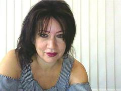 MelissaLight - female with black hair webcam at xLoveCam