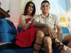 MelodyAndRoss - shemale webcam at xLoveCam