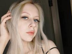 MerryJulls - blond female with  small tits webcam at xLoveCam