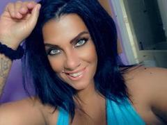 MILFever - female with black hair and  big tits webcam at xLoveCam