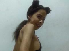 MiaHorny69 - female webcam at xLoveCam