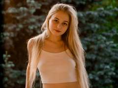 MiaMeowa - blond female with  small tits webcam at xLoveCam