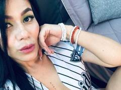 MiaSpencer - female with black hair and  small tits webcam at xLoveCam