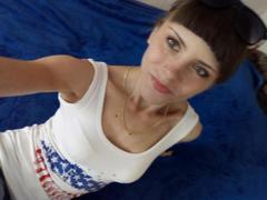 MilaDelight - female with brown hair and  small tits webcam at xLoveCam