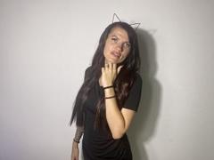 MilaLoona - female webcam at xLoveCam