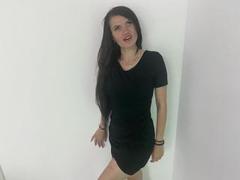 MilaLoona - female webcam at xLoveCam