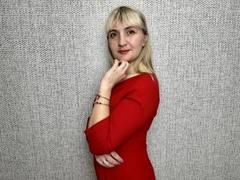 MilanaCraids - blond female with  small tits webcam at xLoveCam